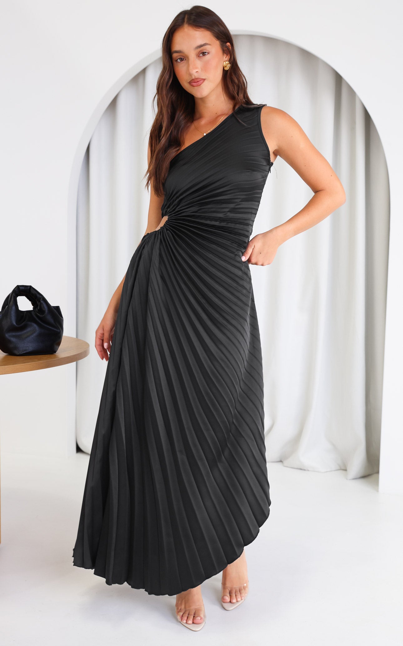Rachel - Sophisticated Black Maxi Dress
