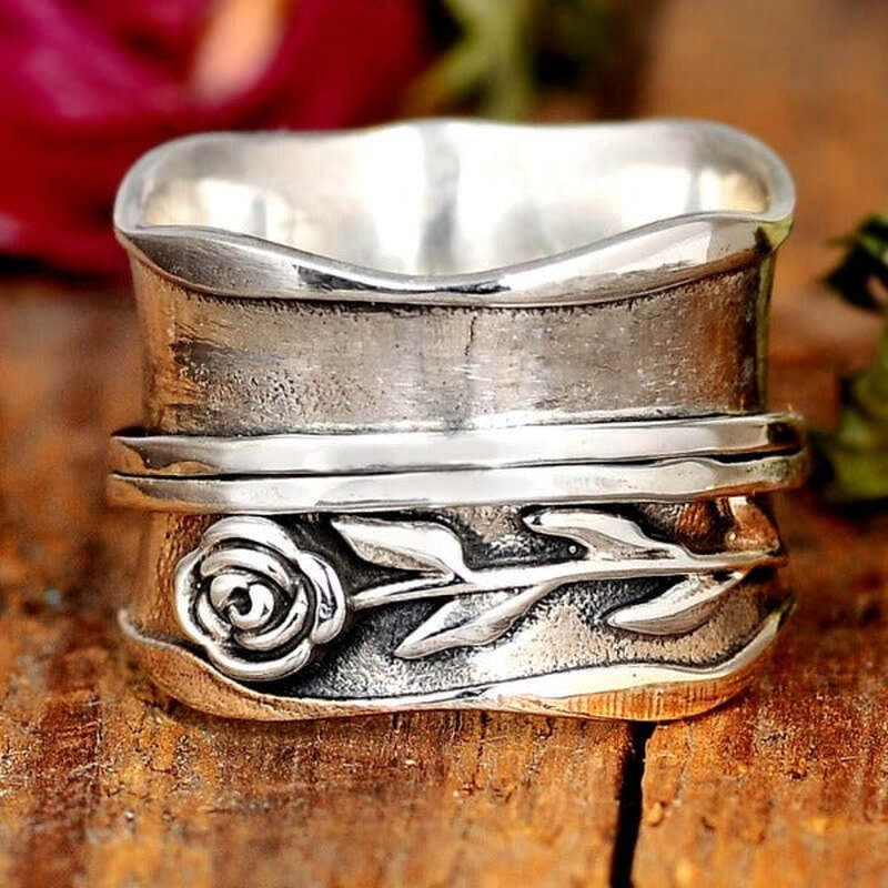 Antique Silver Floral Ring