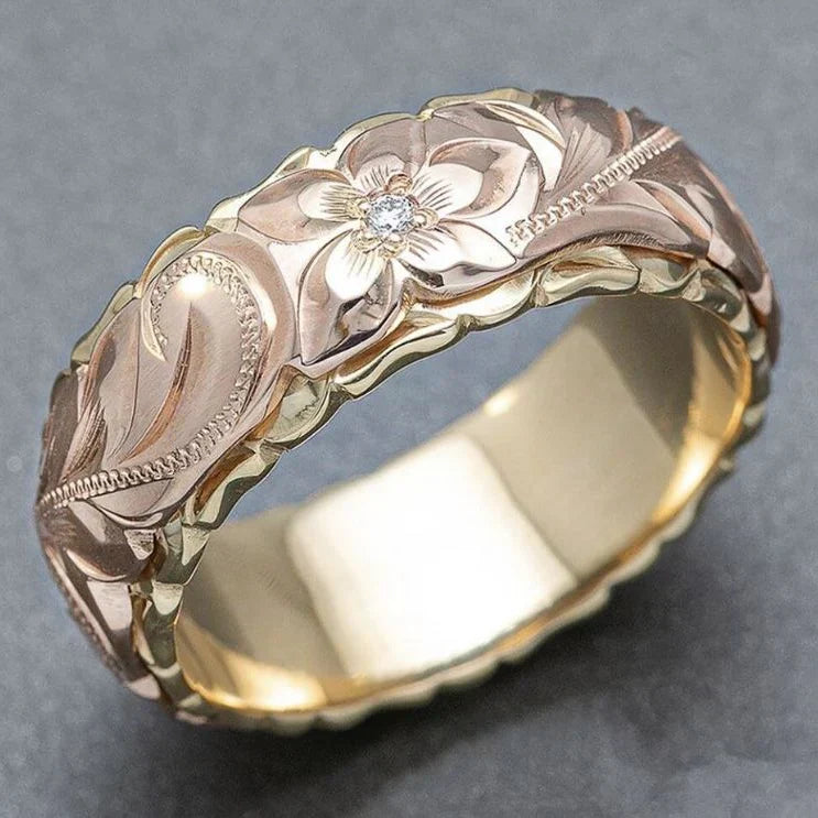 Antique-Inspired Gold Ring with Vintage Rose Design