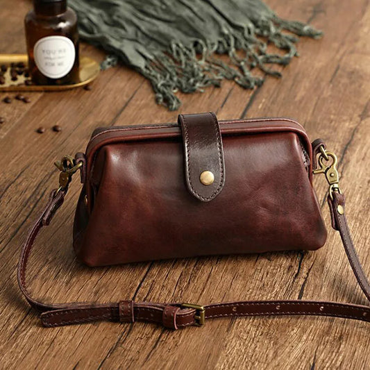 Ivy - Compact Leather Crossbody Bag