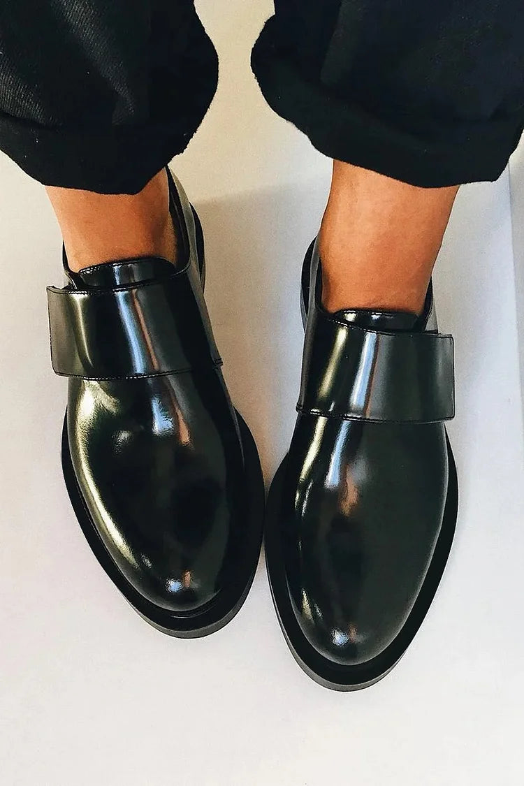 IRIS | Elegant Strap Loafers