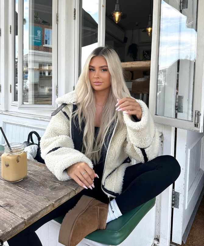 Ava™ - Premium Sherpa Zip Teddy Coat