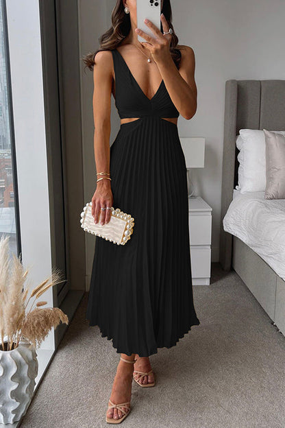 Noelle - Maxi Dress with Charm