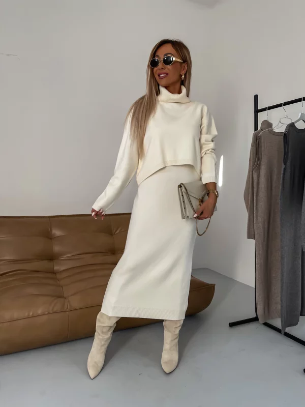 Elora™ - Comfortable Turtleneck Knit Ensemble