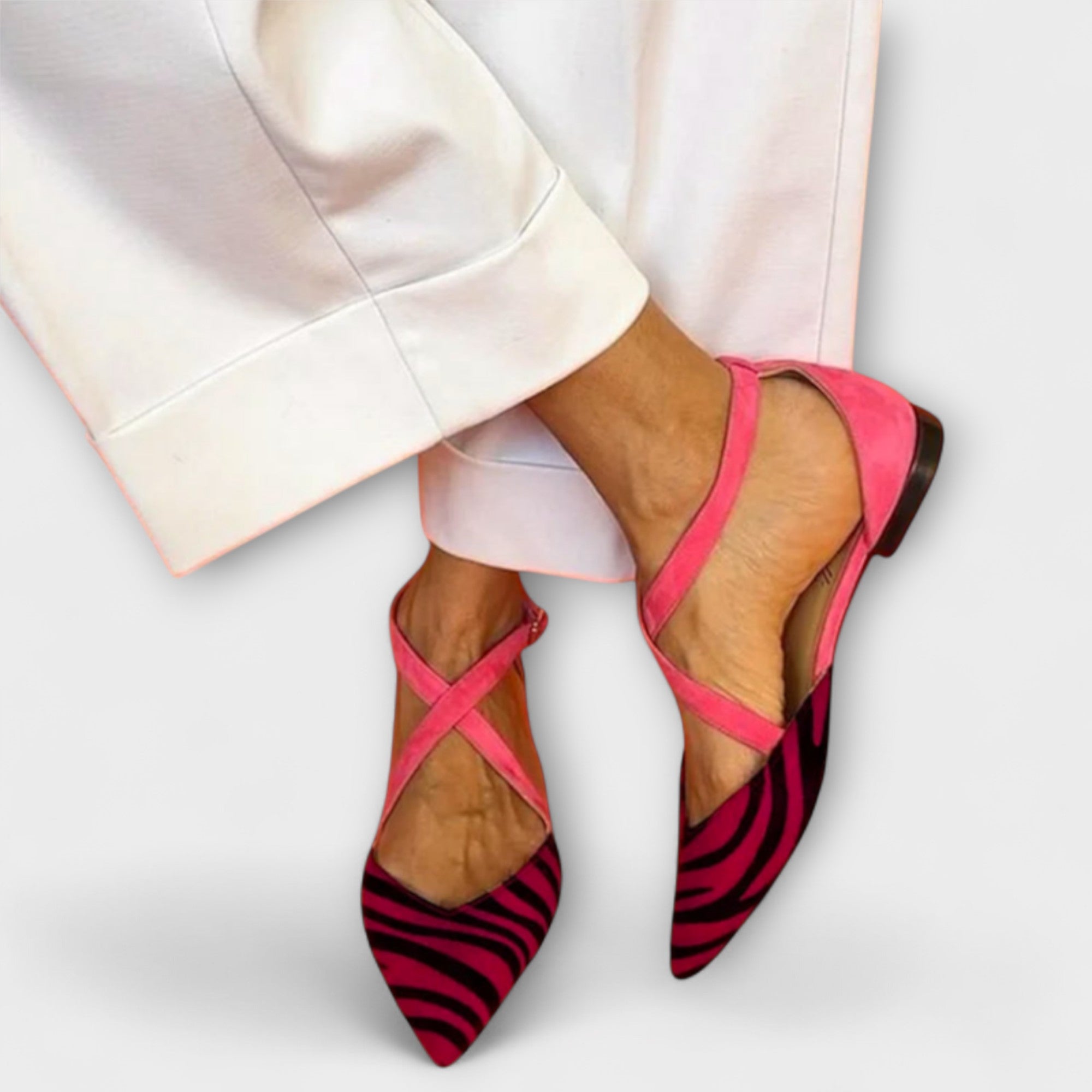 Fen - Loafer with Band Detail