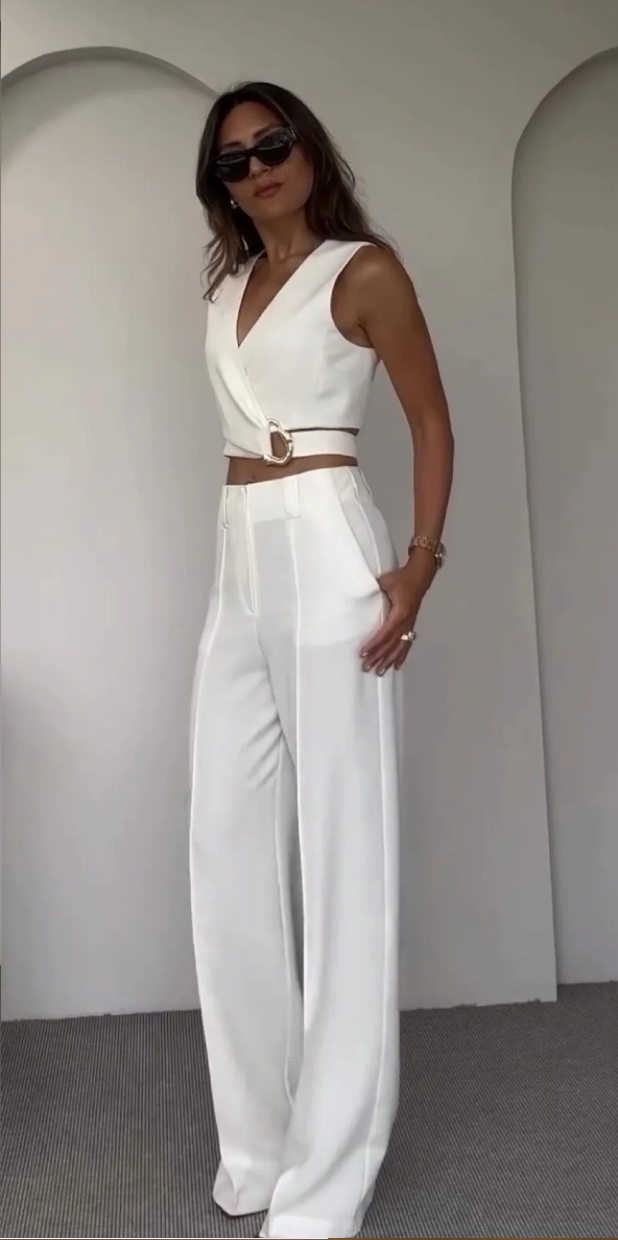 Chloe’s™ Timeless Suit