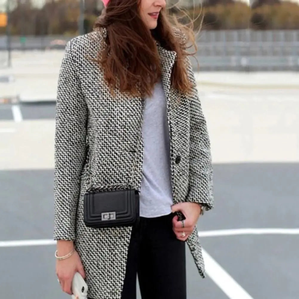Vanessa™ | Elegant Checkered Long Coat