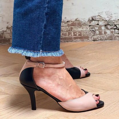 Noirella™ | Ankle Strap Mid-Heel Pumps