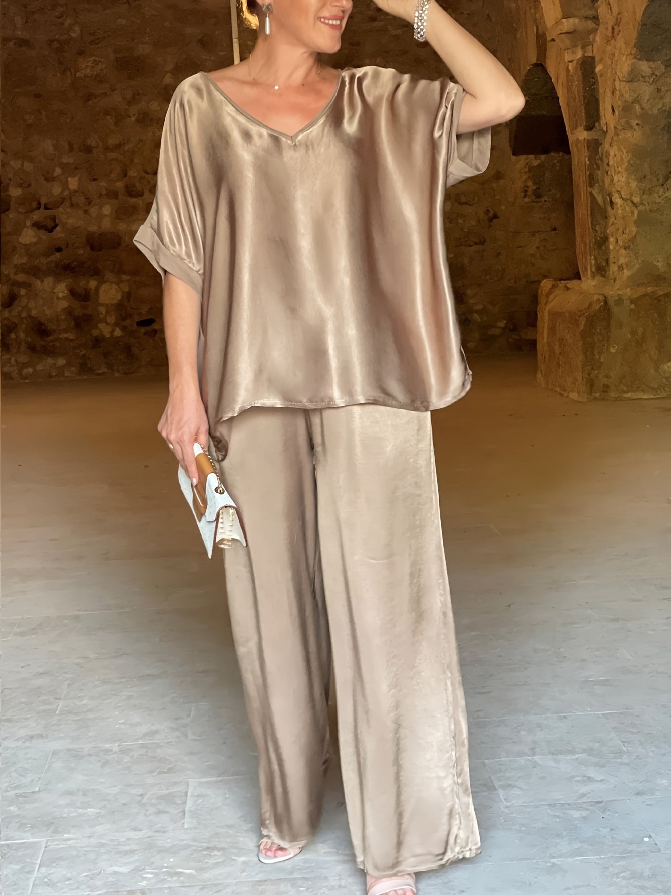 Elaine Luxury Collection