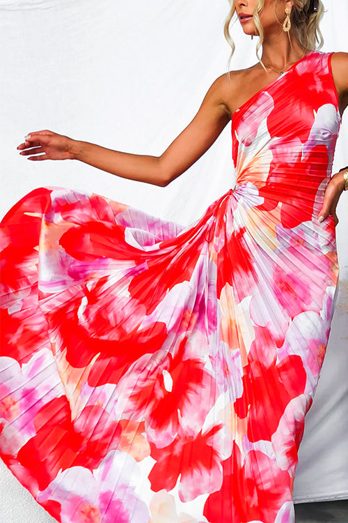 Kris - Radiant Pleated Design