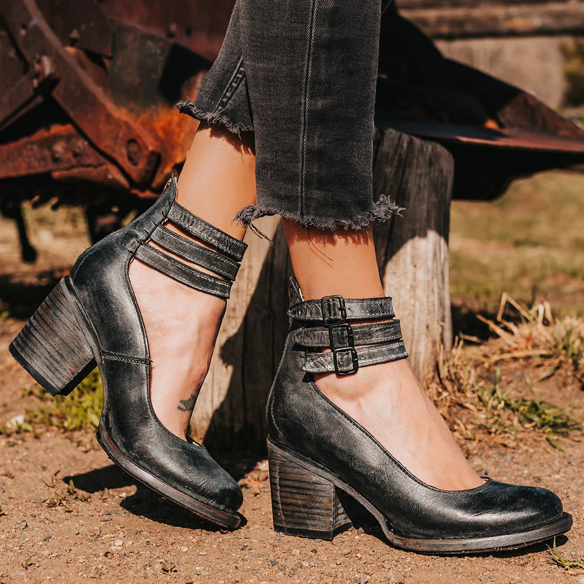 Ginevra™ | Chunky Heeled Multi-Strap Sandals