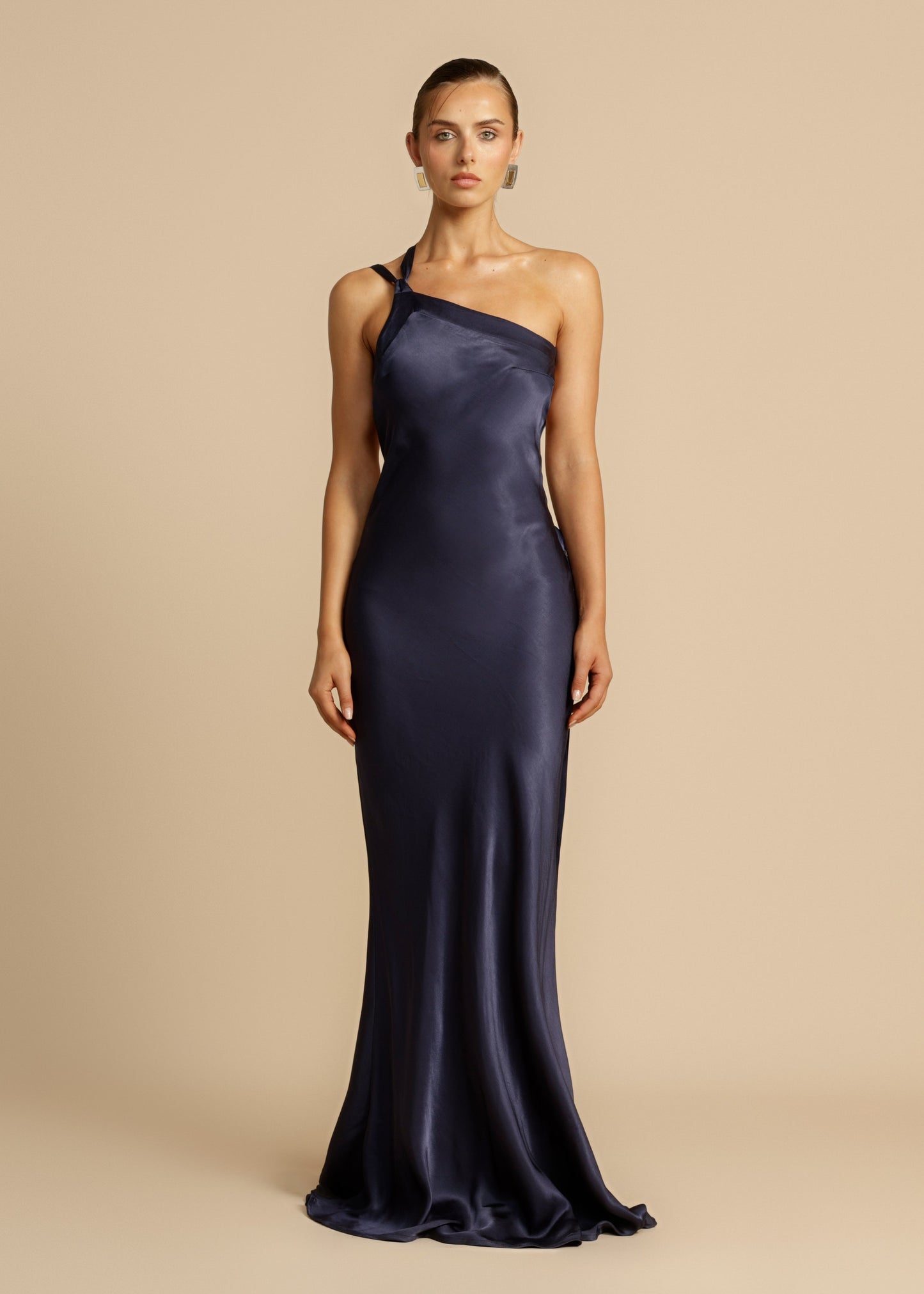 Celeste - Elegant Maxi Dress