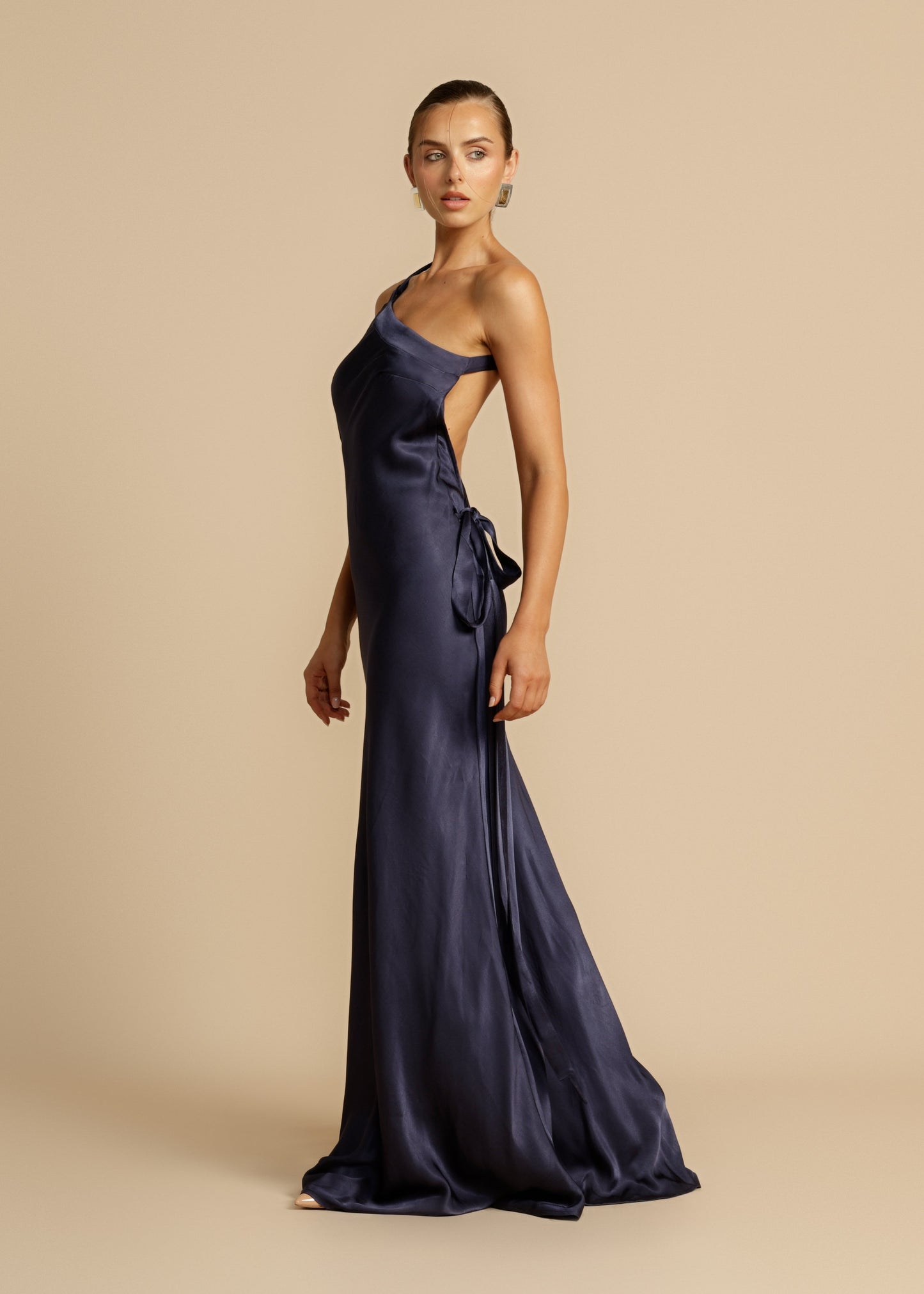 Celeste - Elegant Maxi Dress