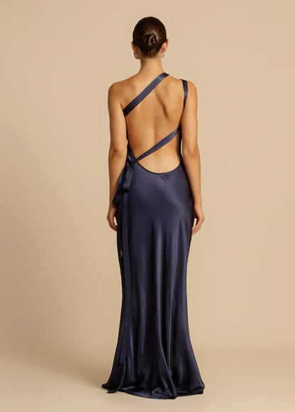 Celeste - Elegant Maxi Dress
