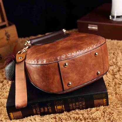 Vera - Stylish Leather Crossbody Bag