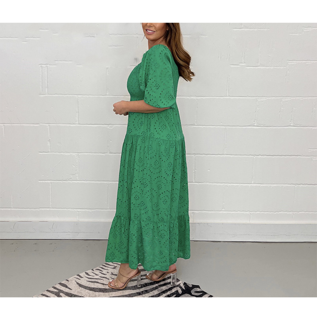 Global Allure: Breezy Summer Midi Dress