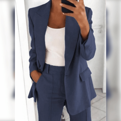 Executive Elegance: Tailored Blazer and Fitted Trousers Set