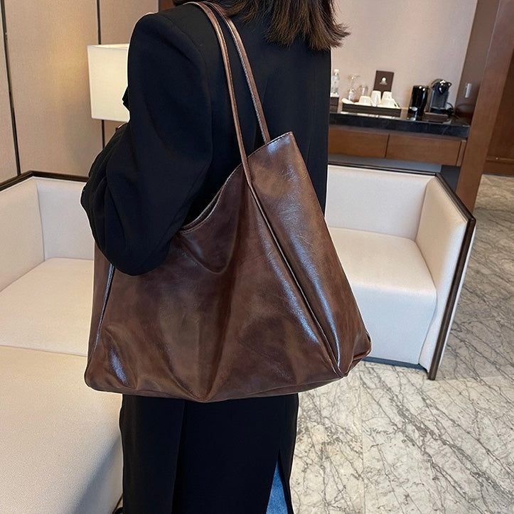 Amara - Vintage-Inspired Leather Handbag