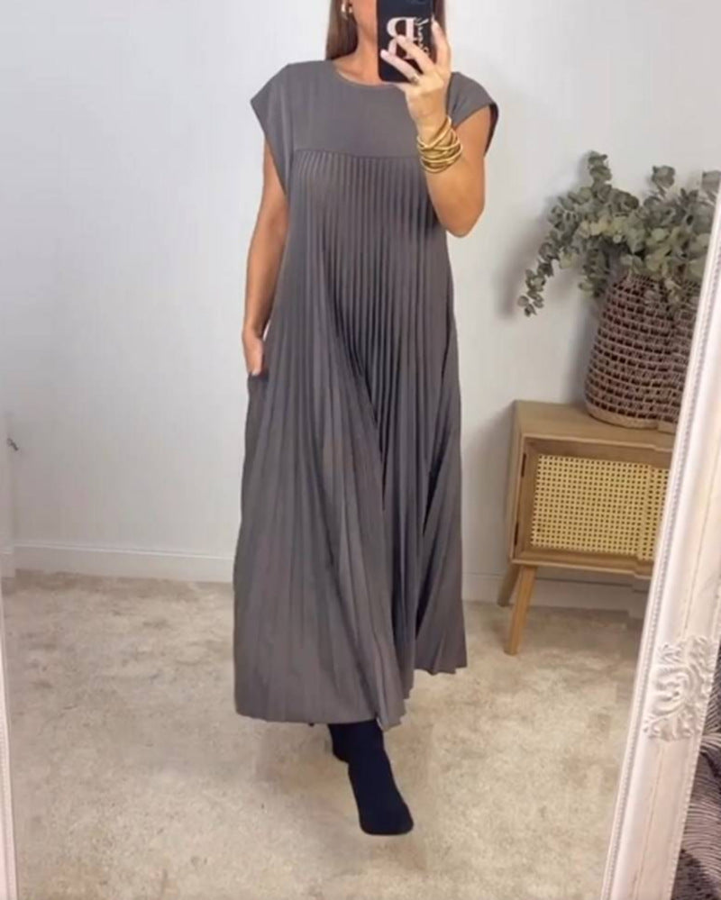 Elara™ - Flowing Pleated Maxi Dress