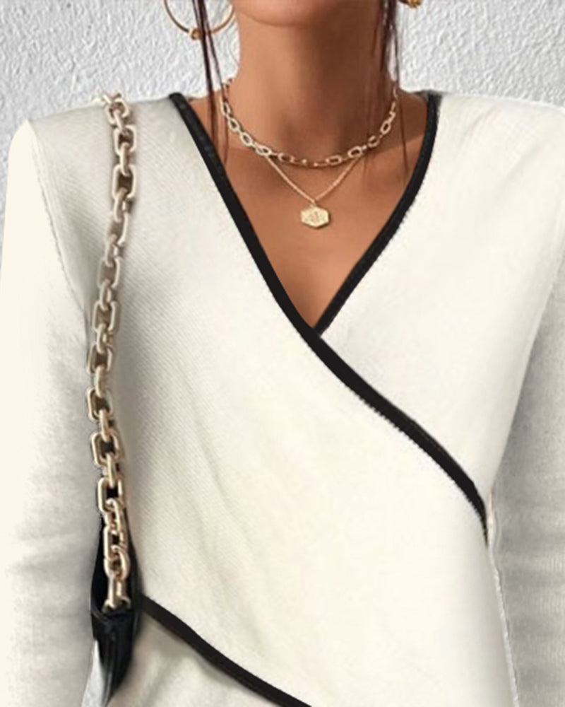 Savina™ - Chic V-Neck Top