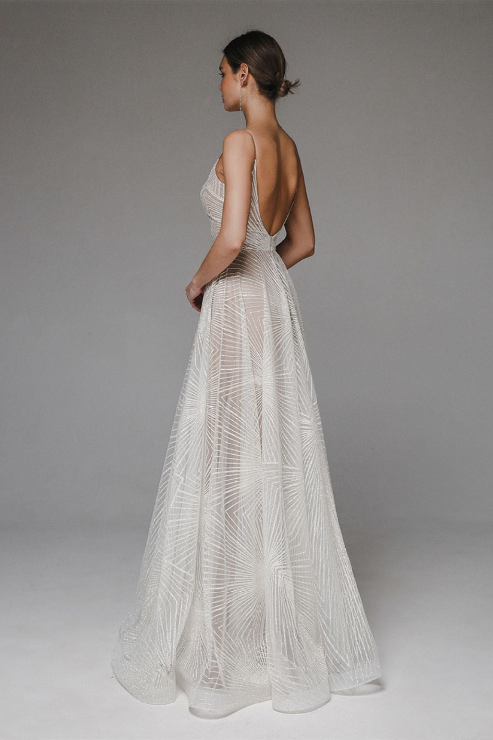 Janna - Timeless Sophistication