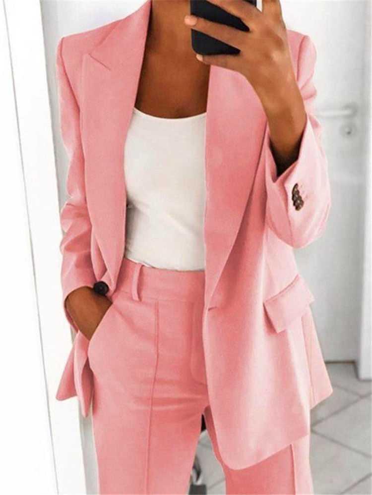 Executive Elegance: Tailored Blazer and Fitted Trousers Set