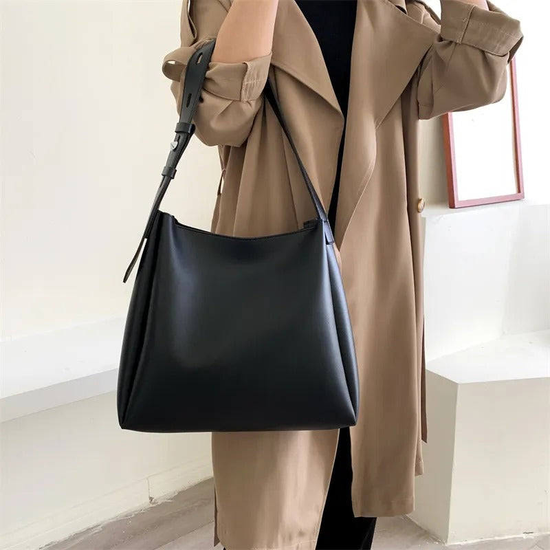 Zara - Luxe Grand Tote