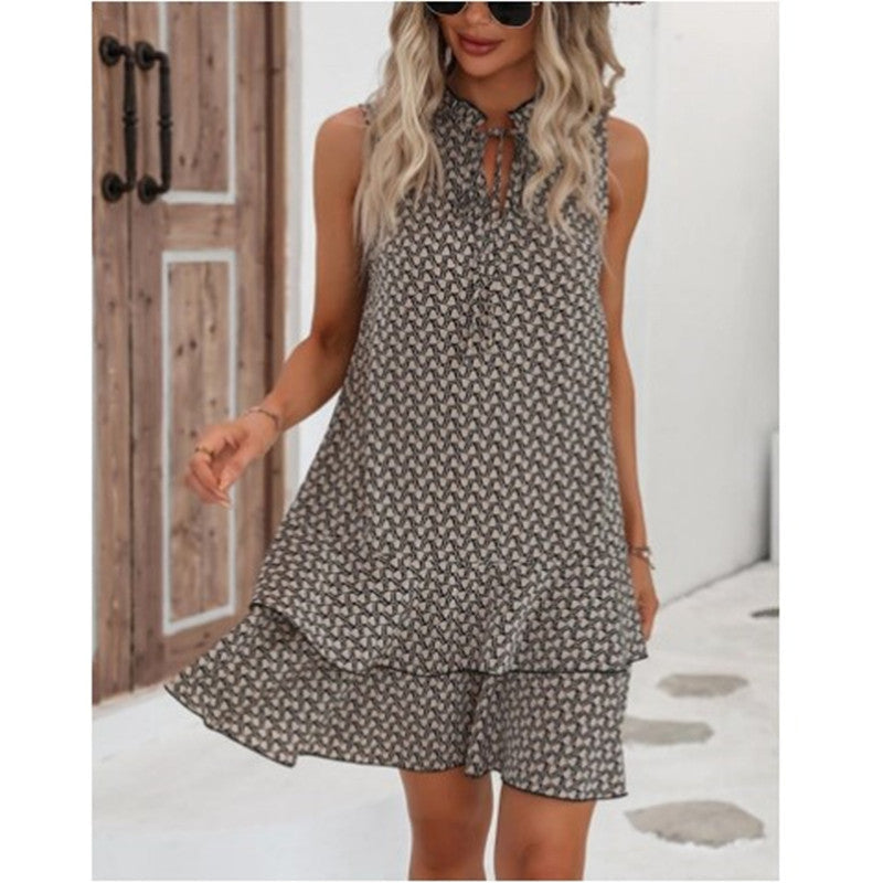 Ava™ - Elegant Sleeveless Dress with Tummy Control