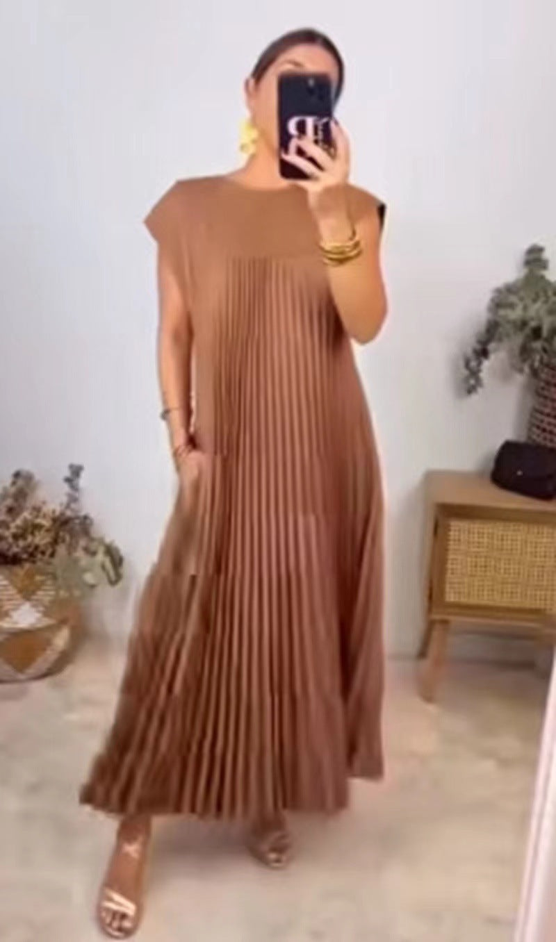 Elara™ - Flowing Pleated Maxi Dress