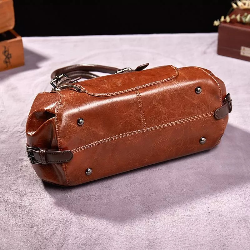 Nina - Stylish Leather Handbag