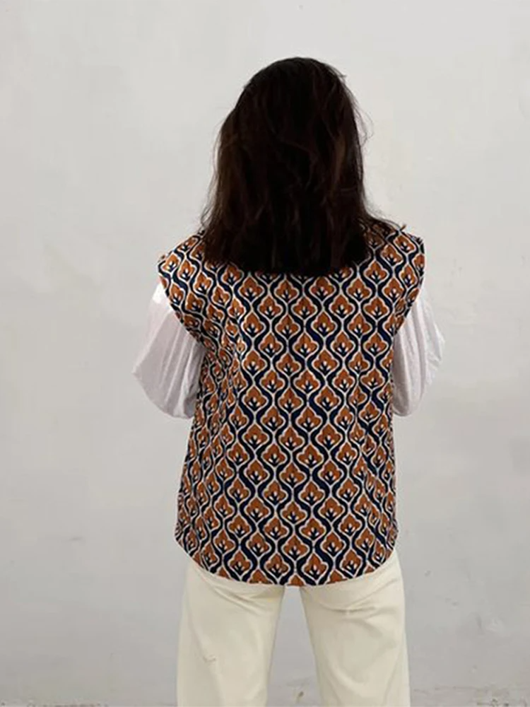 Lila™ City Style Vest