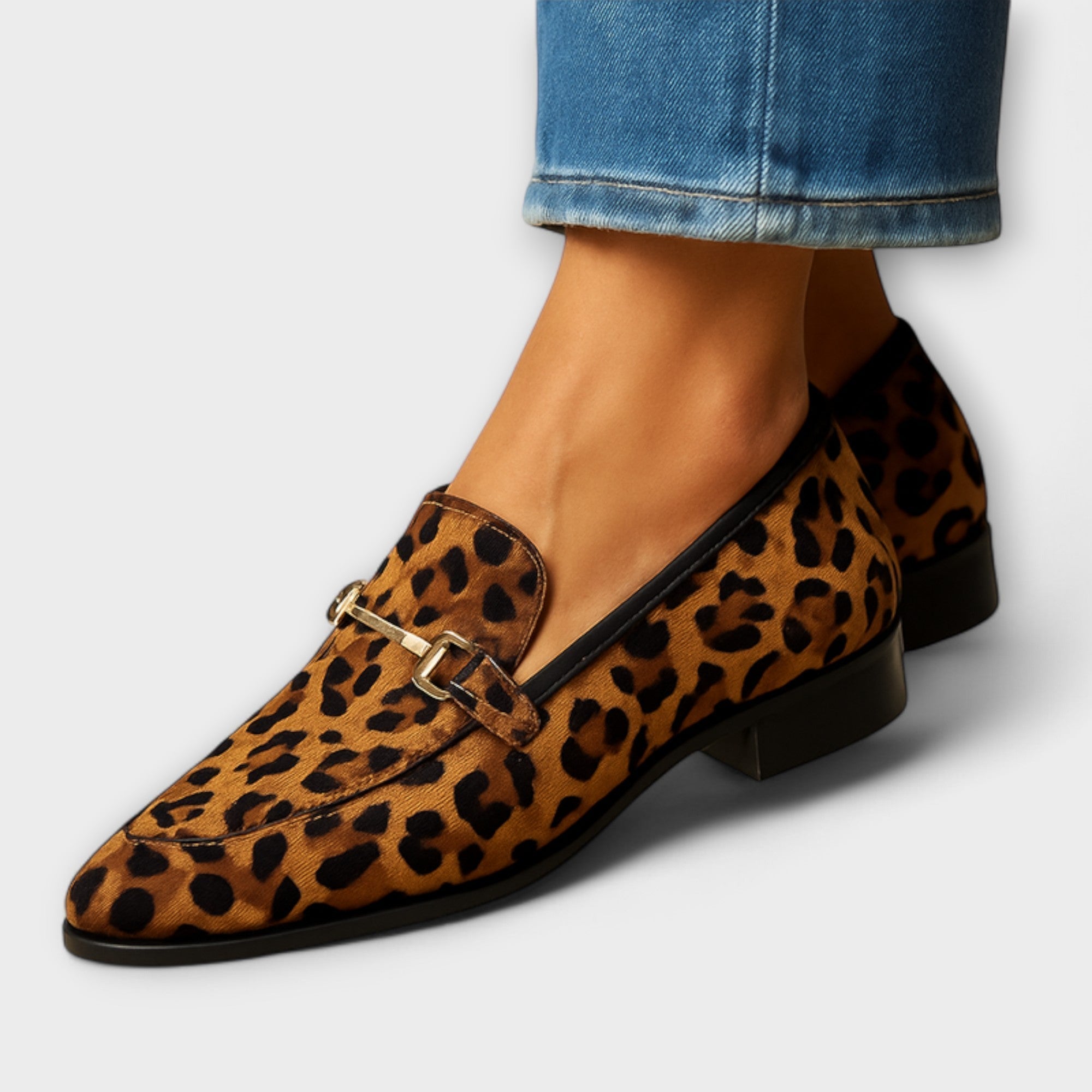 Ria - Classic Loafers