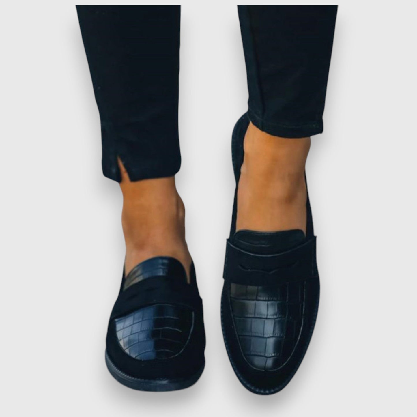 Sana – Classic Loafer