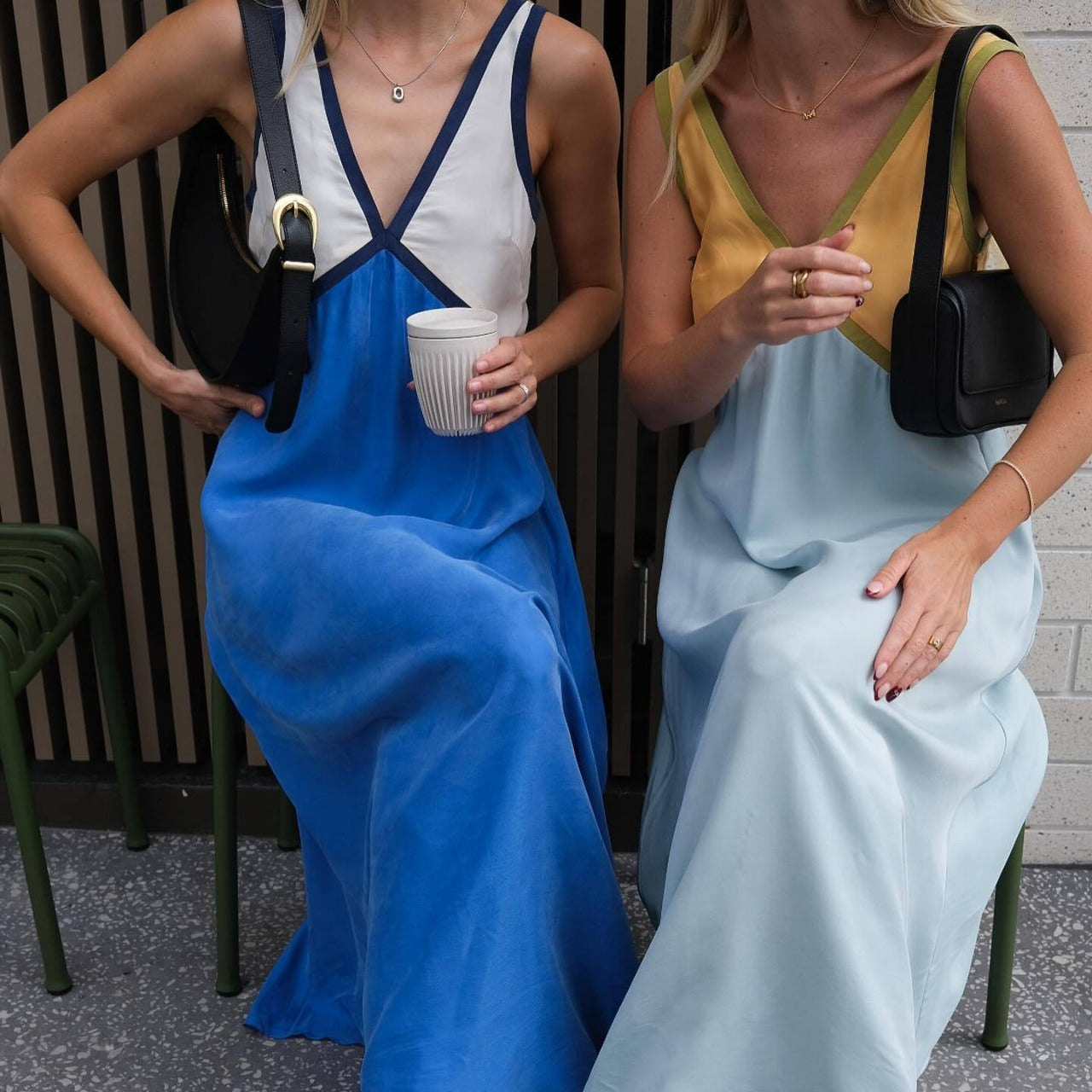 ELARA™ | ELEGANT V-NECK A-LINE DRESS