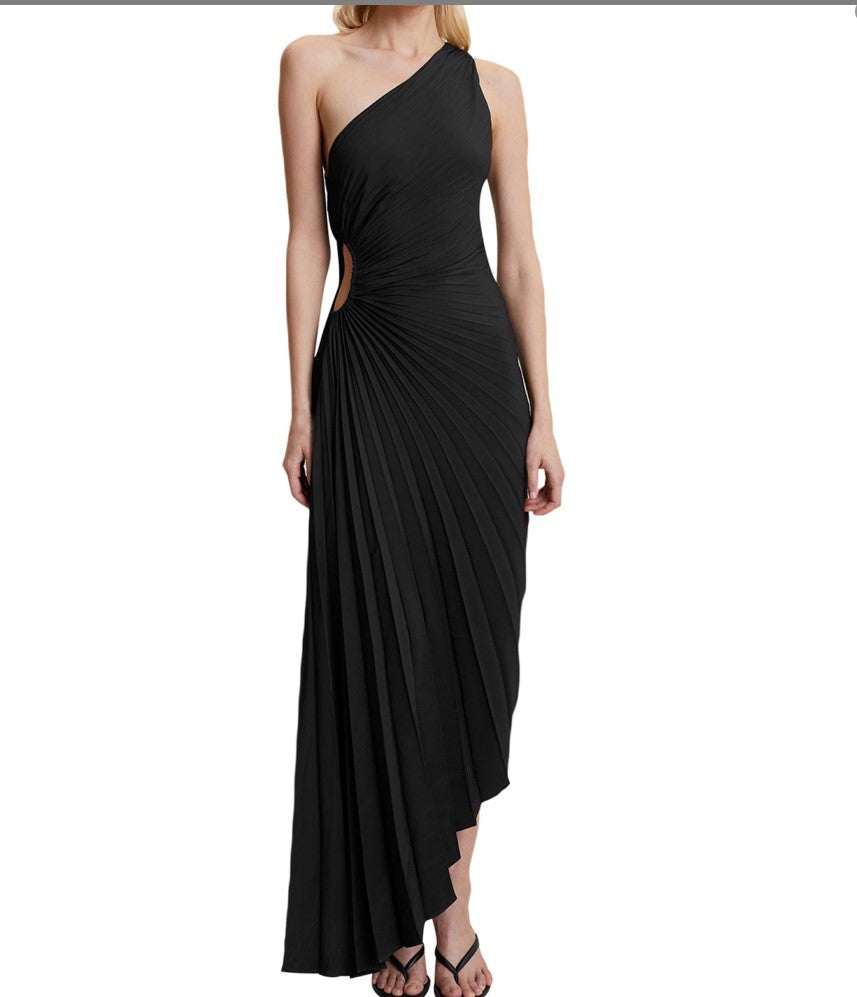 Ivana - Pleated Inspiration