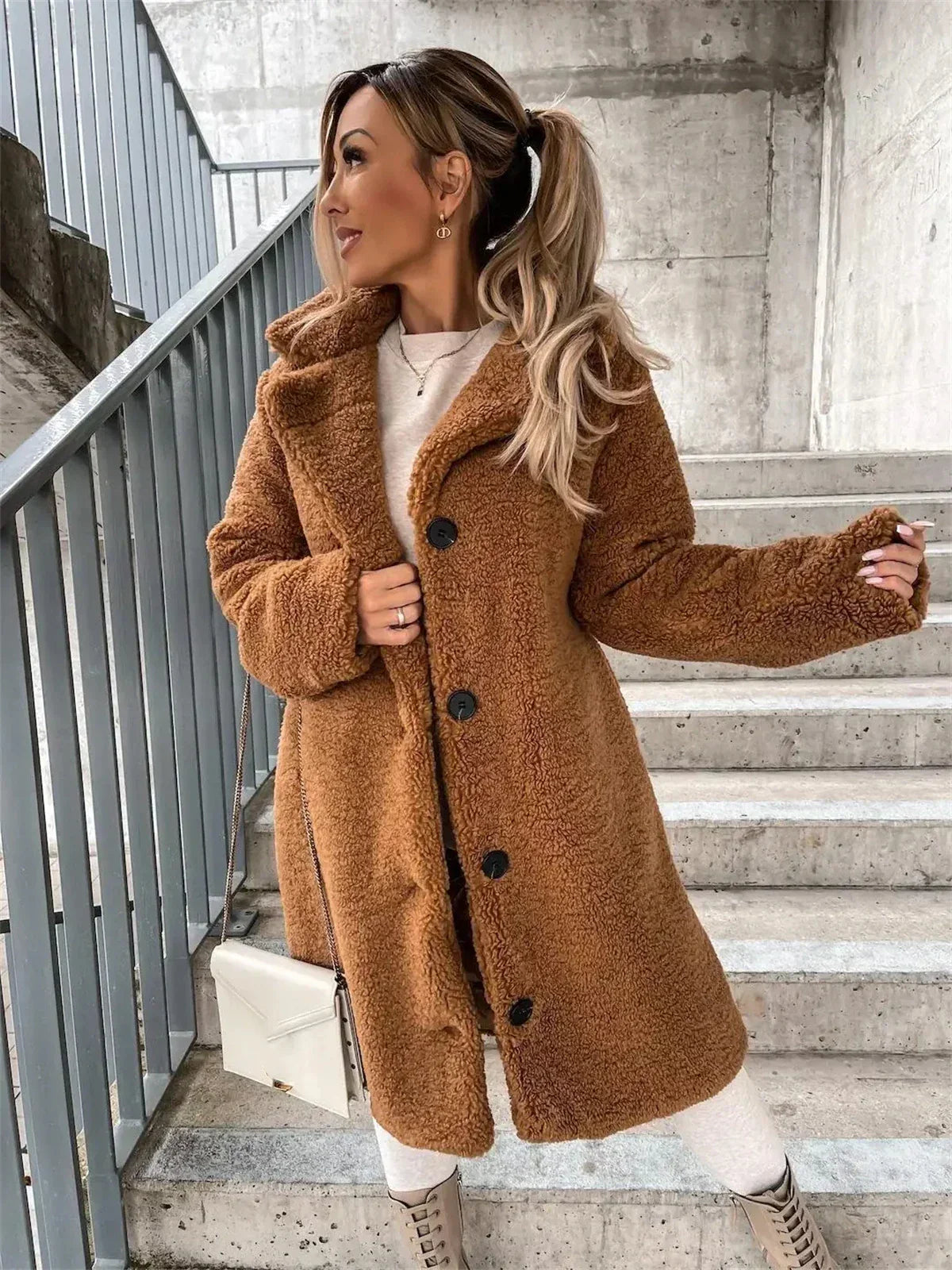 Ava™ - Cozy Teddy Coat for a Warm Embrace