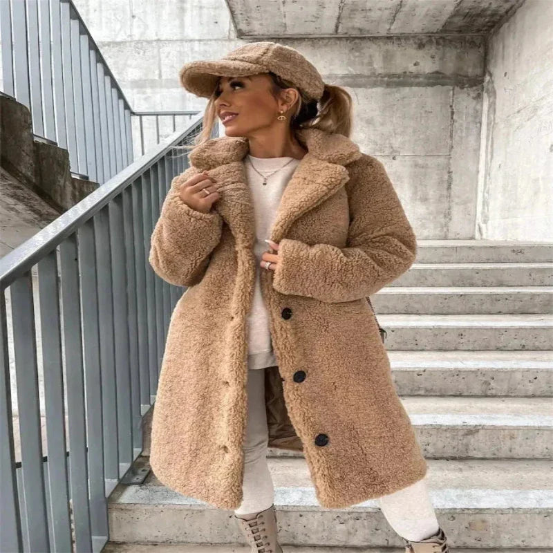 Ava™ - Cozy Teddy Coat for a Warm Embrace