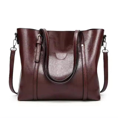 Clara - Elegant Leather Shoulder Bag