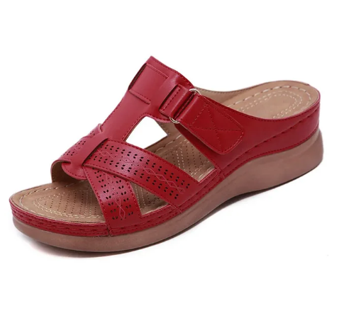 Zaya™ Cozy Step Sandals