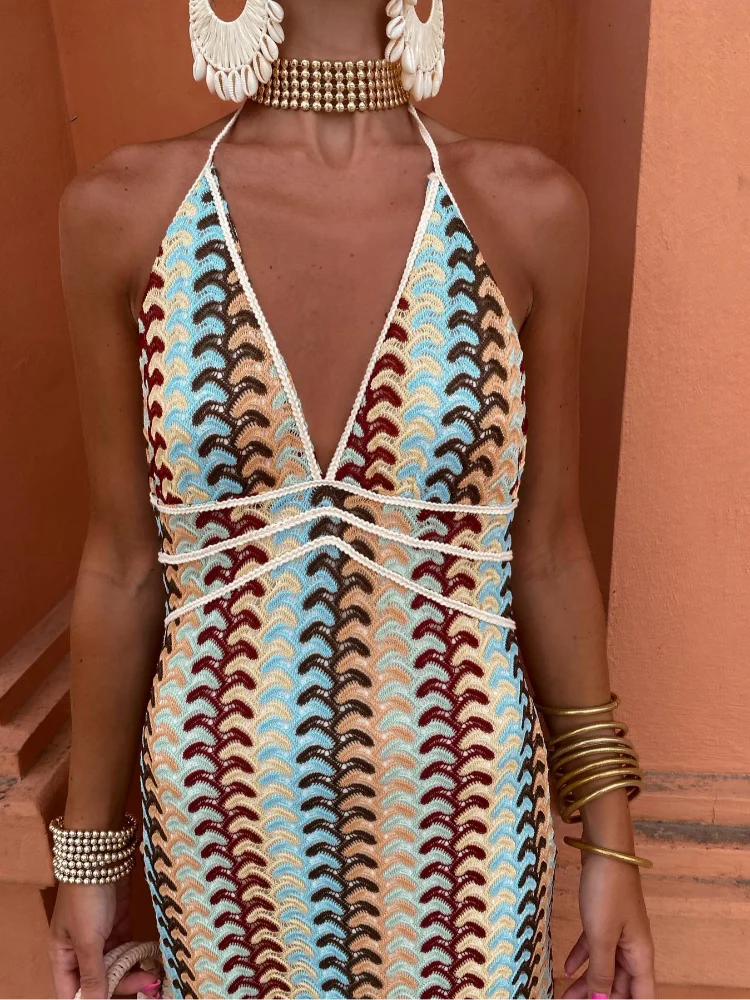 Gomez™ | Chic Backless Design