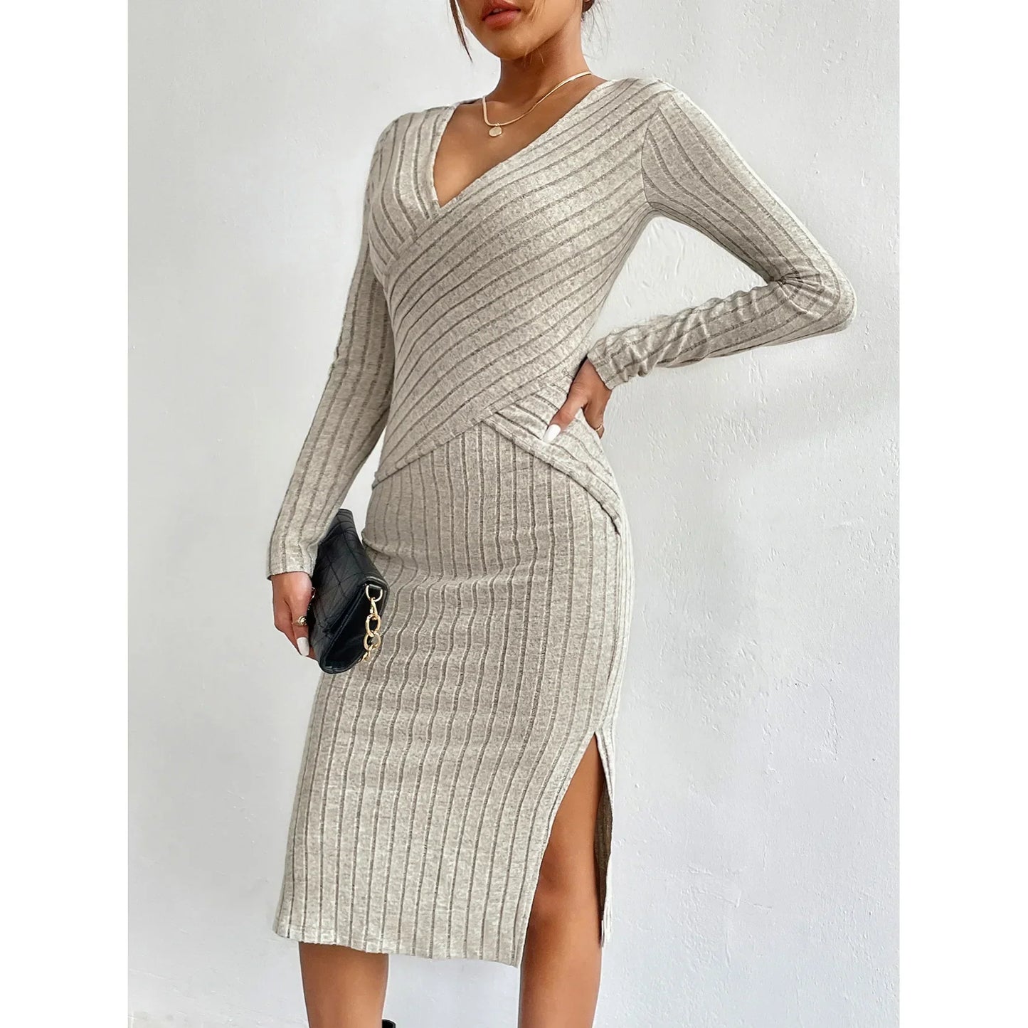 Sienna™ - Elegant Knit Midi Dress