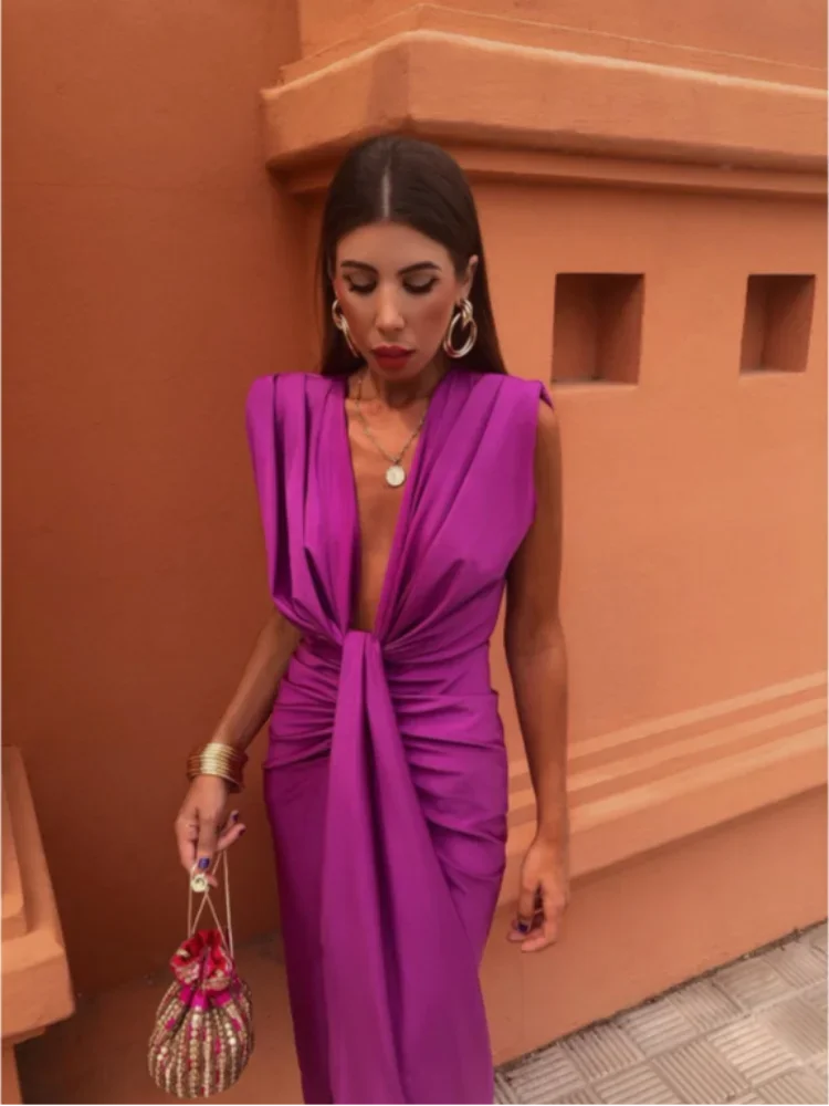 Cruella™ | V-Neck Dress