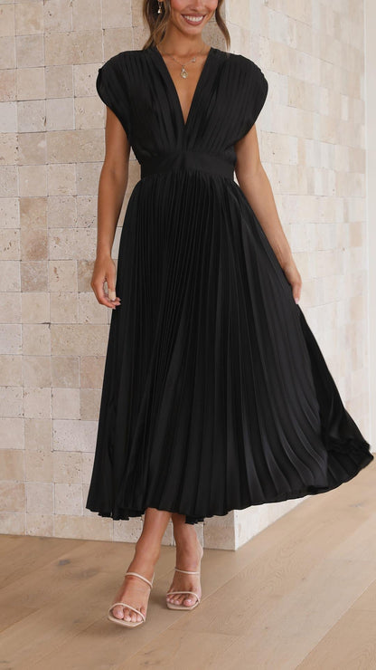 Lexi - Elegant Pleated Luxe Dress