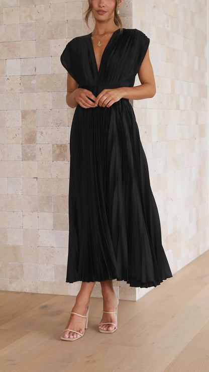 Lexi - Elegant Pleated Luxe Dress