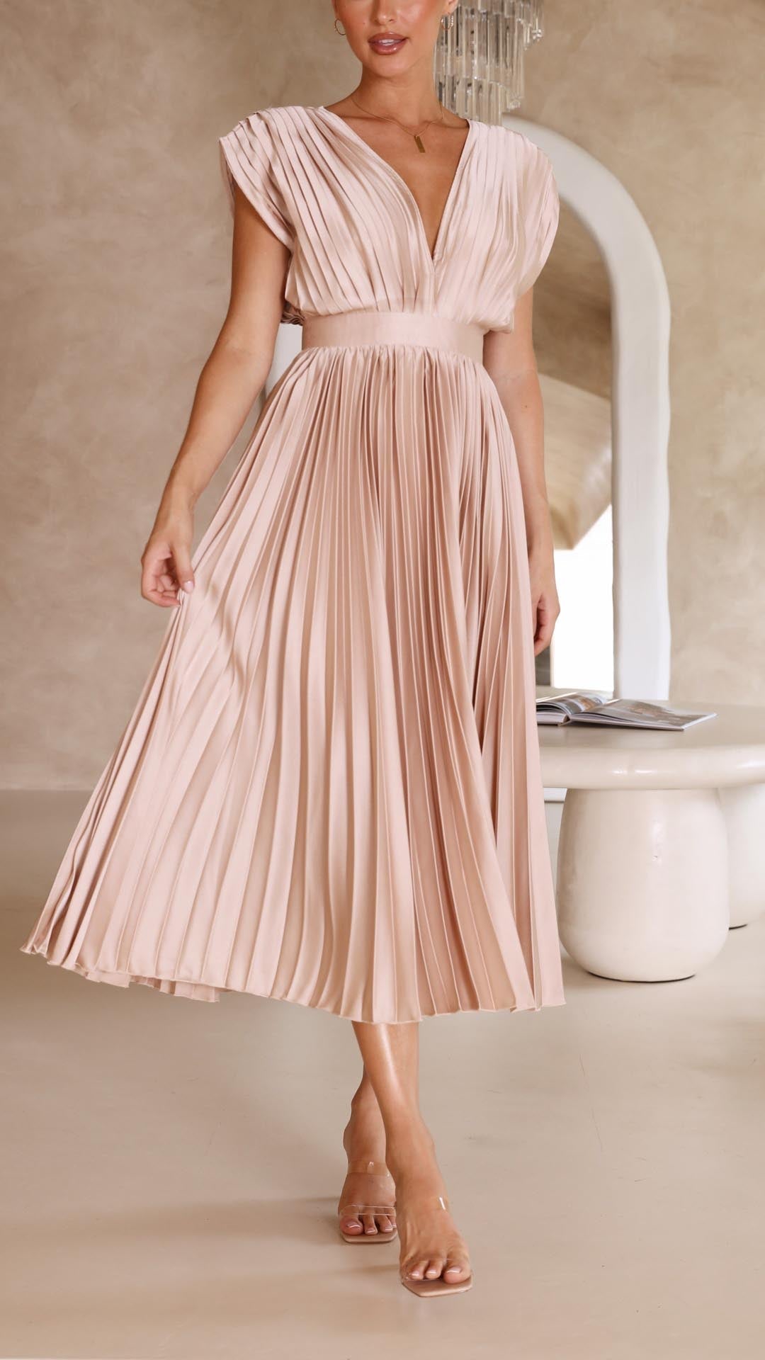 Lexi - Elegant Pleated Luxe Dress