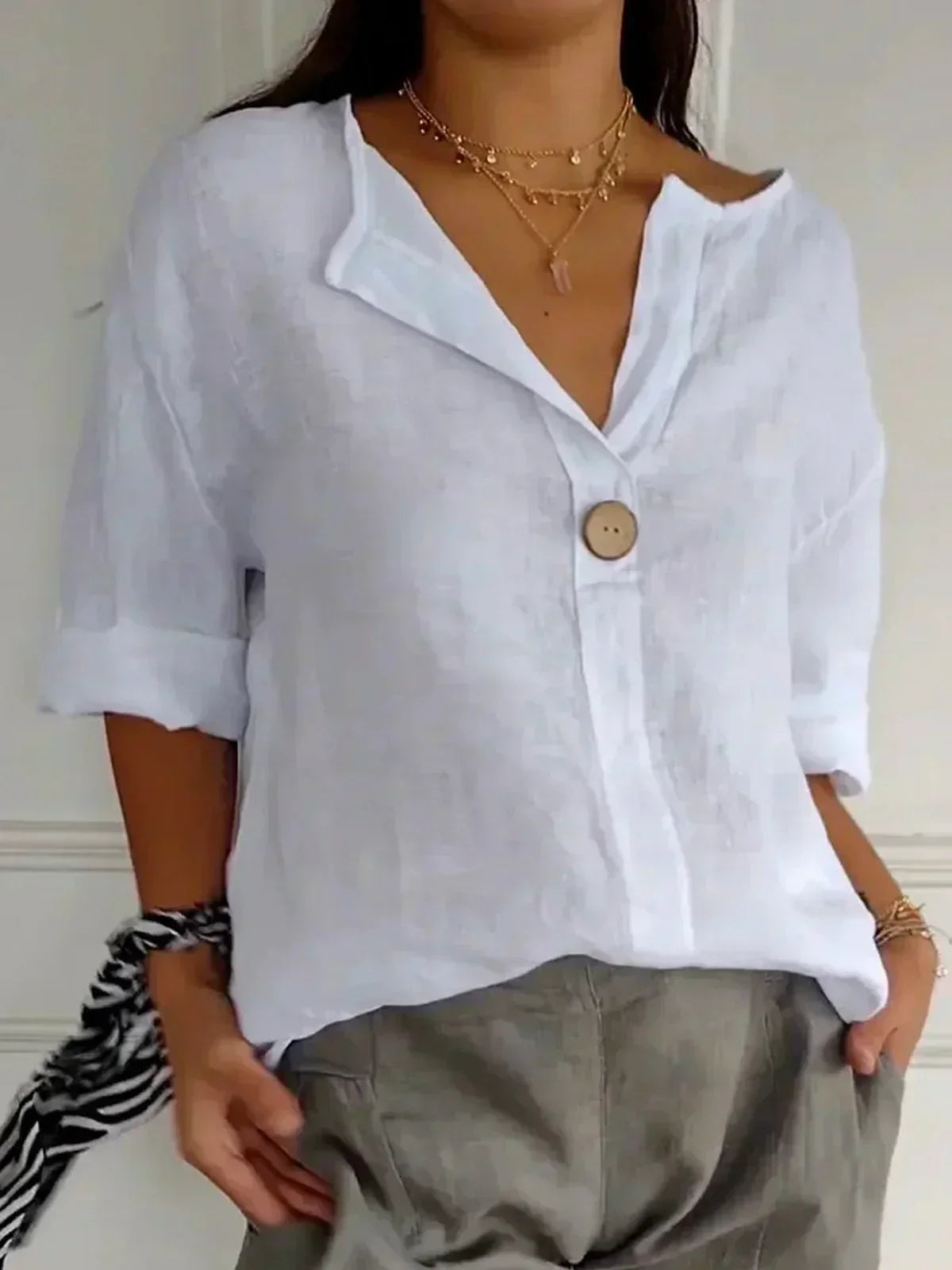 Mae Simple Elegance Blouse