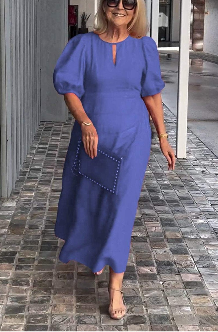 Chic Midi Dress with Elegant Essence