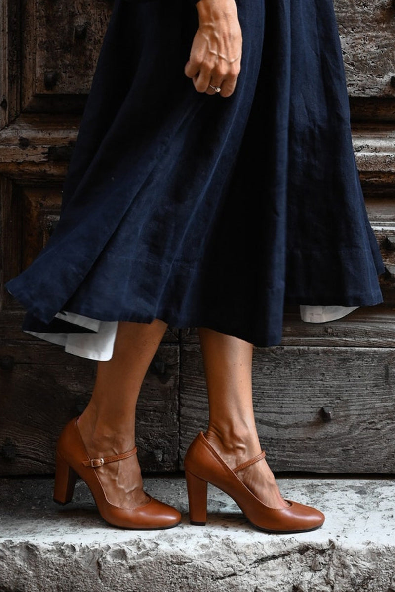 Bravina | Everyday Sandals with a Subtle Heel