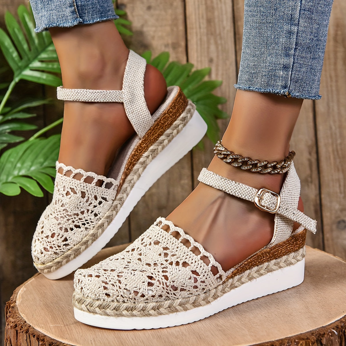 Mia™ Airy Orthopedic Sandals