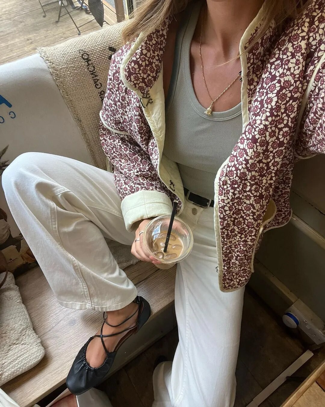 Isabella™ - Classic Floral Vintage Coat